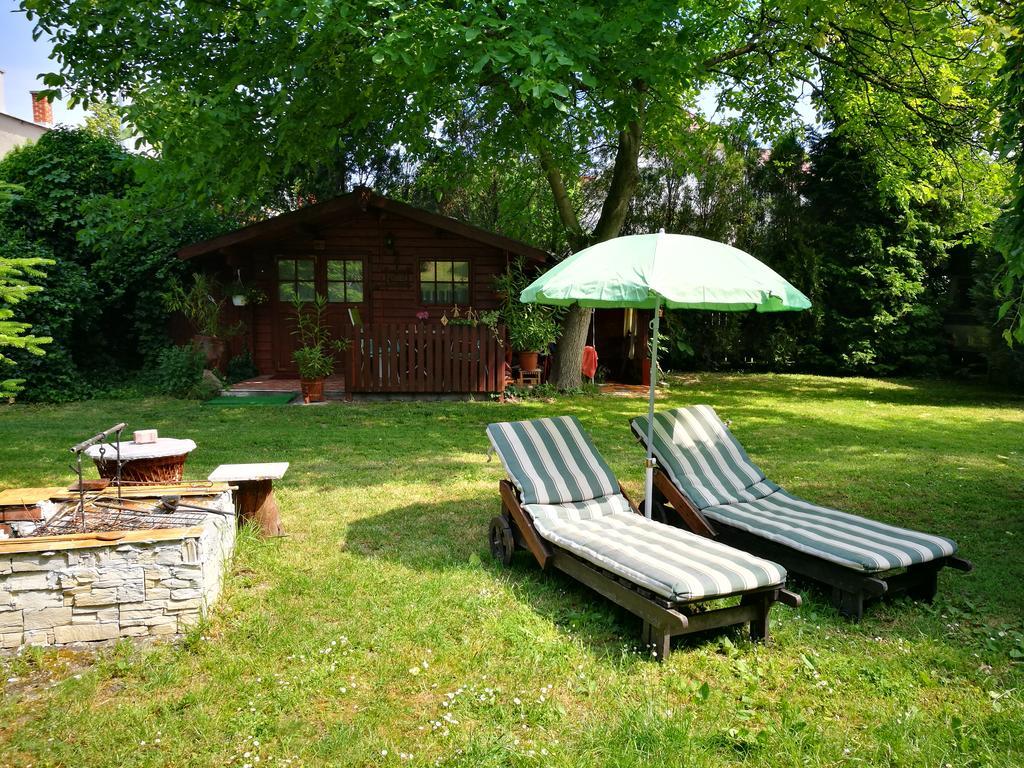 City Camping& Apartman &Bungalow Hotel Gyor Exterior photo